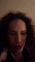 magnolia_hot webcam model stream image