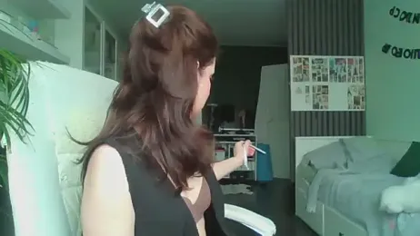 MollyBer webcam stripchat model stream image