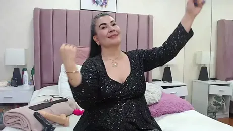 AriannaAdames webcam stripchat model stream image