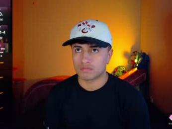 boylatin_777 webcam model stream image