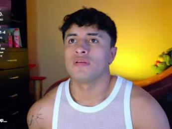 boylatin_777 webcam model stream image