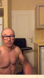 tompillibi webcam cam4 model stream image