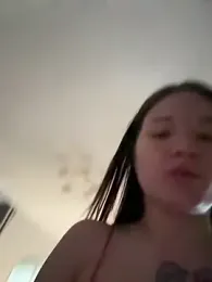 _viega_ webcam model stream image