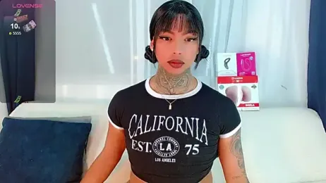 laura_sweett120 webcam model stream image