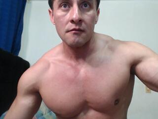 Edde Max webcam model stream image