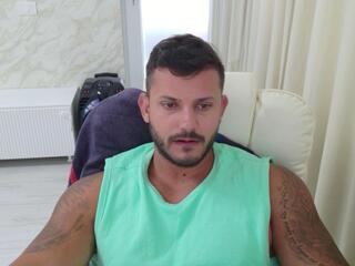 Caius Caesar webcam model stream image