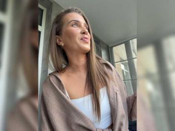 sweetsin1 webcam bongacams model stream image