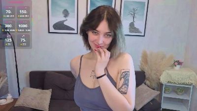 QuianaGrebe webcam model stream image