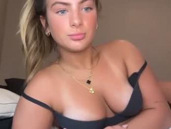 av3ryyyy webcam model stream image