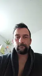 DeinSpielzeug webcam stripchat model stream image