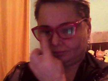 Dominiana123 webcam model stream image