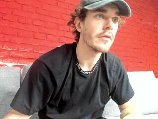 Perry Knight webcam model stream image