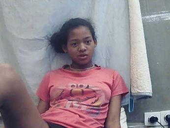 Titounea webcam model stream image