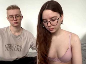 sweetNbig webcam bongacams model stream image