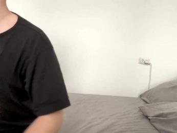 sweetNbig webcam bongacams model stream image