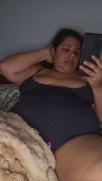 Bbwroyaltty webcam model stream image