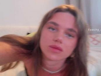 teasingNaomi webcam model stream image