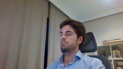 alvarowinzzzer2 webcam cam4 model stream image