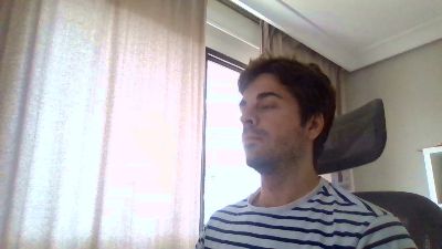 alvarowinzzzer2 webcam cam4 model stream image