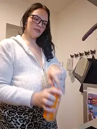 JUJUICY- webcam model stream image