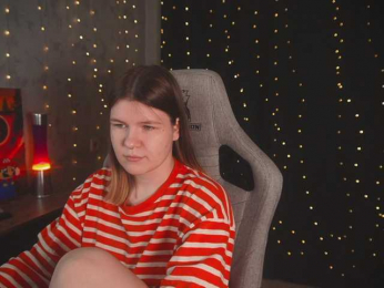 cutesoneckaaa webcam model stream image