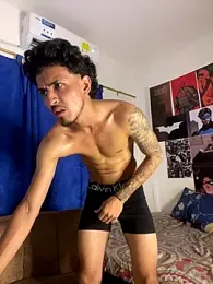 Kriss_Edwards webcam model stream image