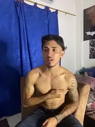 Kriss_Edwards webcam model stream image