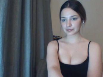 EvelineTop webcam model stream image