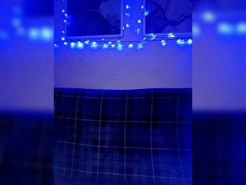 AnyaSweet webcam model stream image