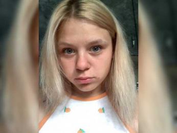 -___--_--------- webcam model stream image