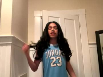 dynasty313 webcam model stream image