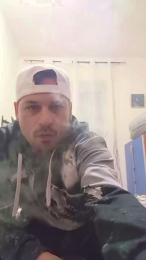 xbestxboyx webcam cam4 model stream image