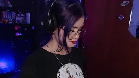 Raventh_ webcam model stream image