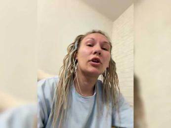 klava11 webcam model stream image