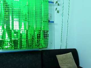 luna-sexysorority webcam model stream image