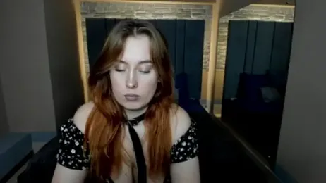 Emily_Gin webcam model stream image