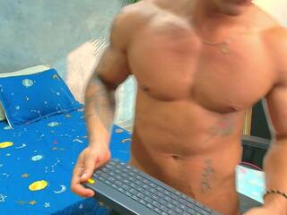Key Will webcam model stream image