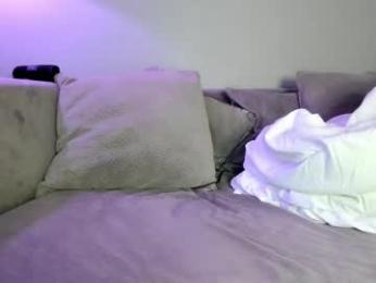 badgrljade webcam model stream image