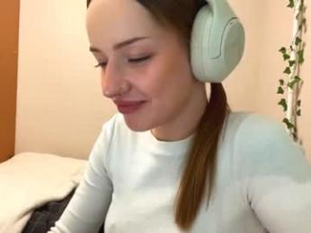 kaciegupton webcam chaturbate model stream image