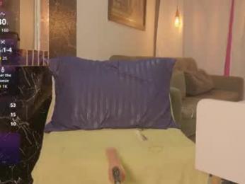 queen_kamil webcam model stream image
