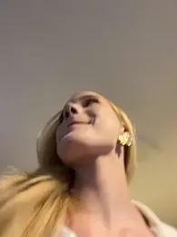 NicoleCut webcam model stream image