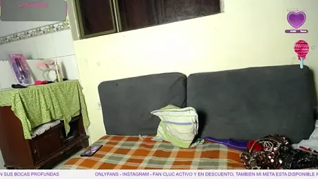 Naicollsxxx webcam model stream image