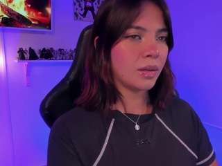 miavelour webcam model stream image