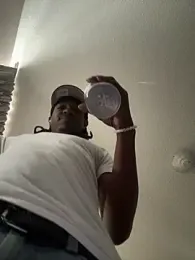 BbcBeezy420 webcam model stream image