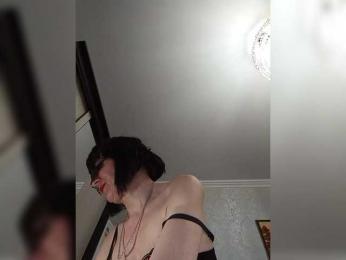 Lilya18 webcam bongacams model stream image