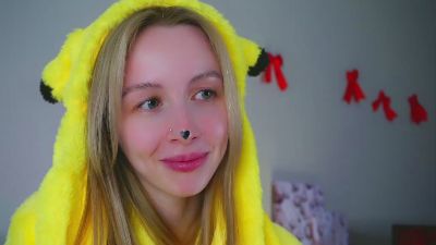 LinhNordgren webcam model stream image