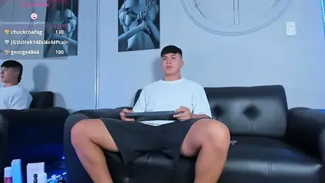 Cristopher_strong webcam model stream image