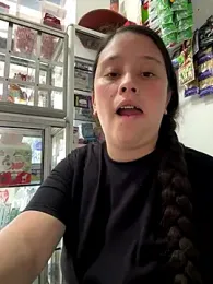 IAM_VALERI webcam model stream image