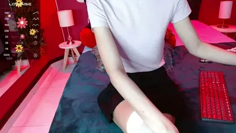 Alice_winter_ webcam model stream image