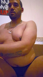 black_gapboy_35 webcam model stream image